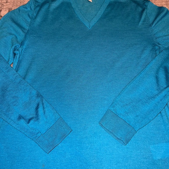 COS Men’s casual sweater. Size Large. - Picture 4 of 9